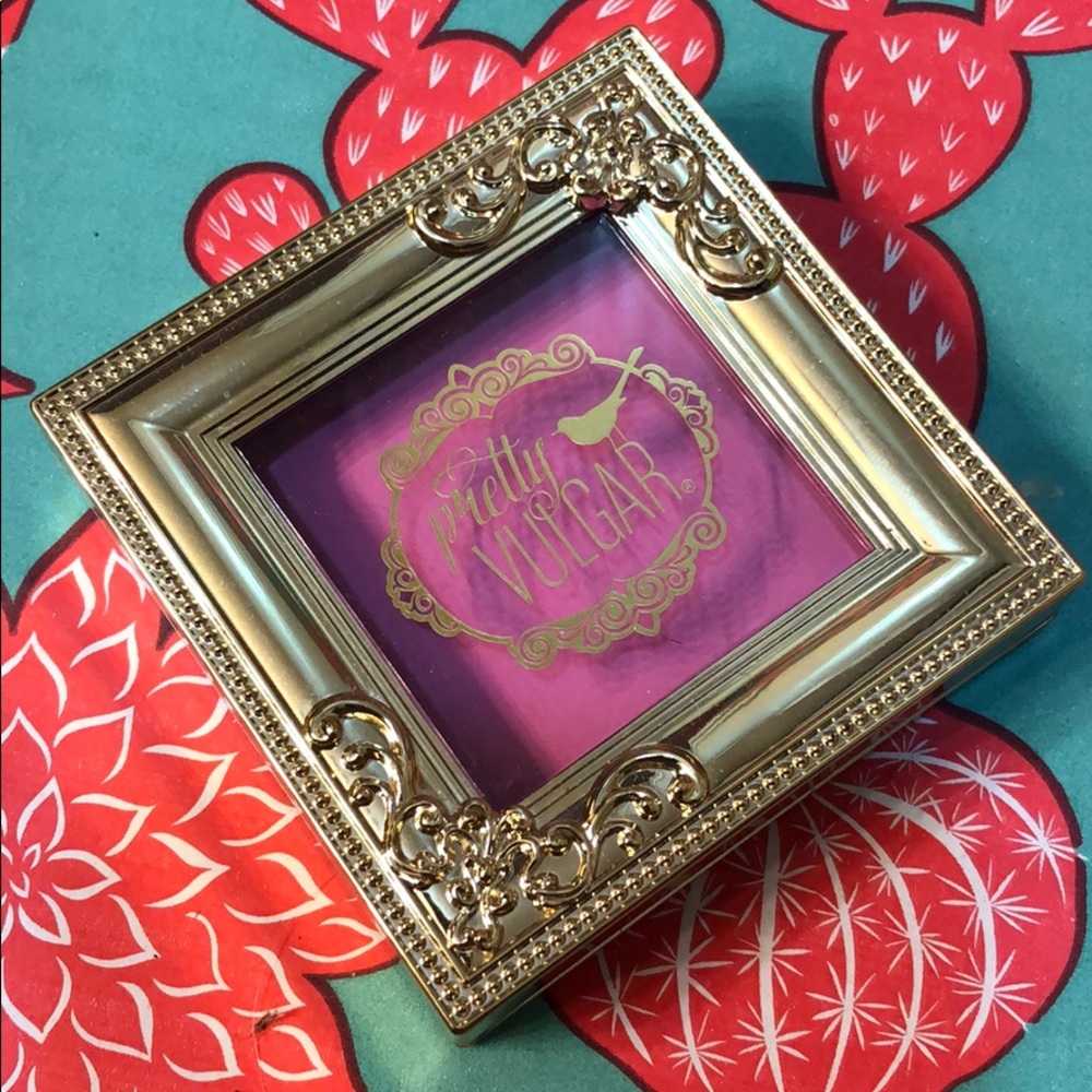 Pretty Vulgar blush in Prim vixen